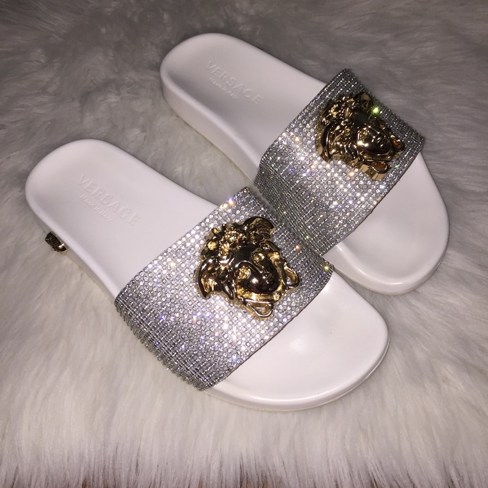 Rhinestone slides medusa 8